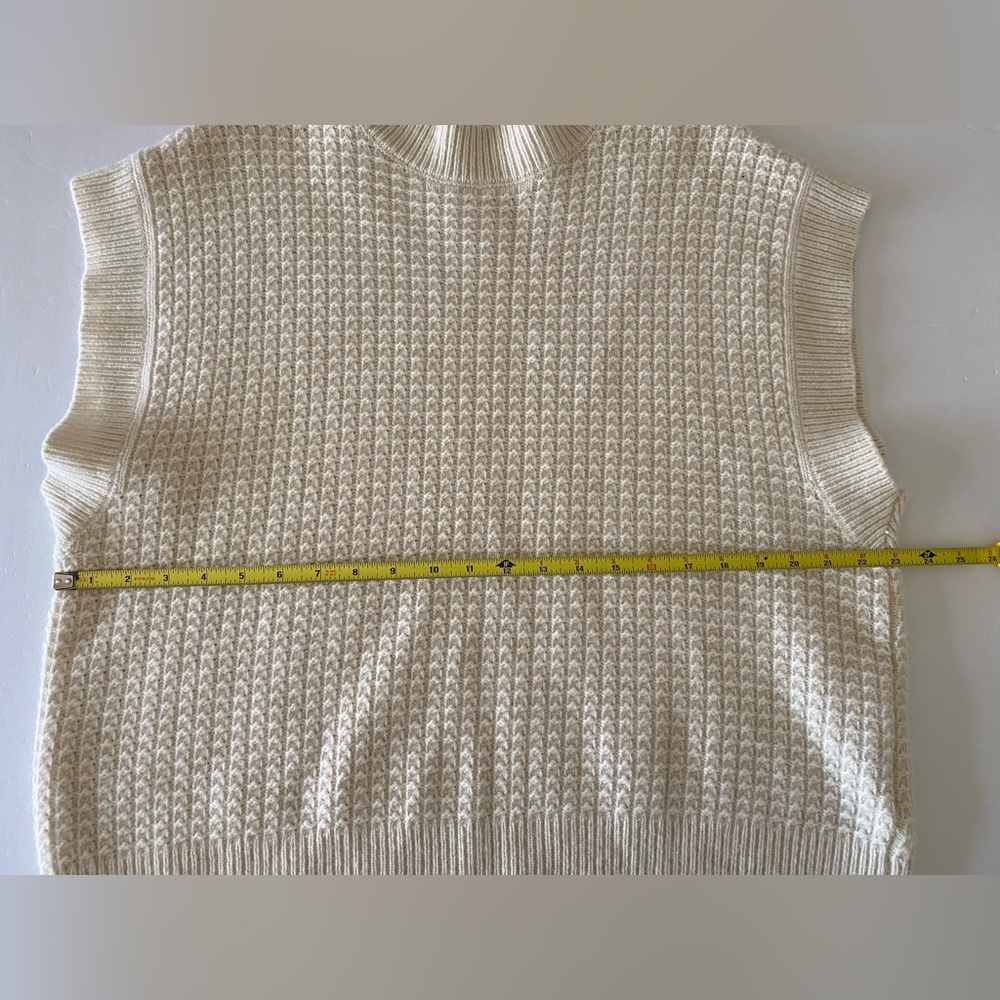 Wanger Women’s Knit Wool Sleeveless Pullover Sweater Vest Size M Oversized Fit - Picture 5 of 8